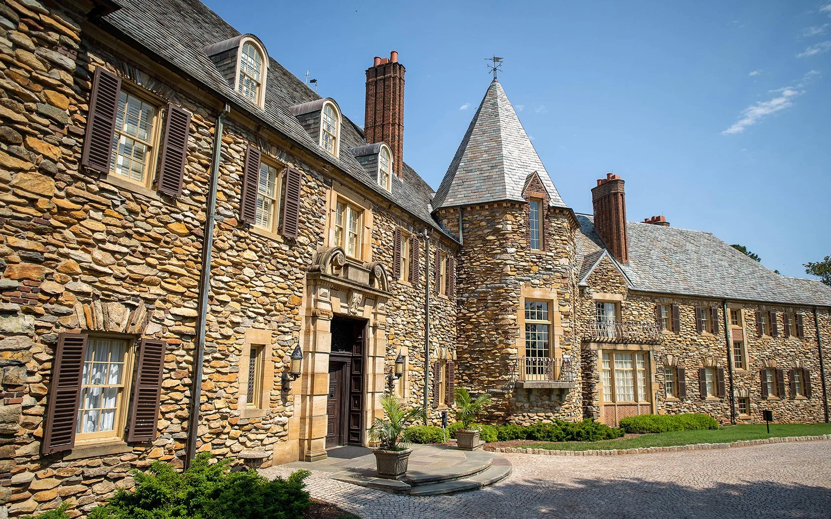 The Graylyn Estate exterior and courtyard